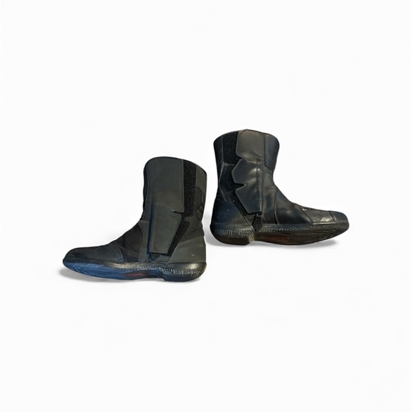 TCX Airtech Gore-Tex Motorcycle Boots, Men's US 11.5/ EU 45 Excellent Condition! - Picture 2 of 8